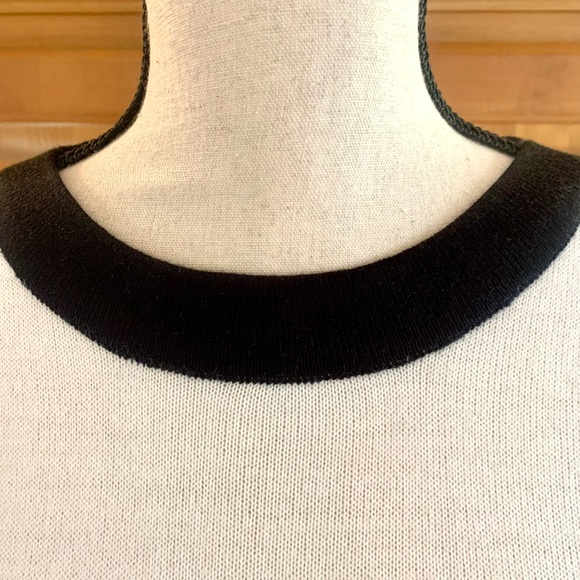 Cute sweater top by SagHarbor - Picture 2 of 5